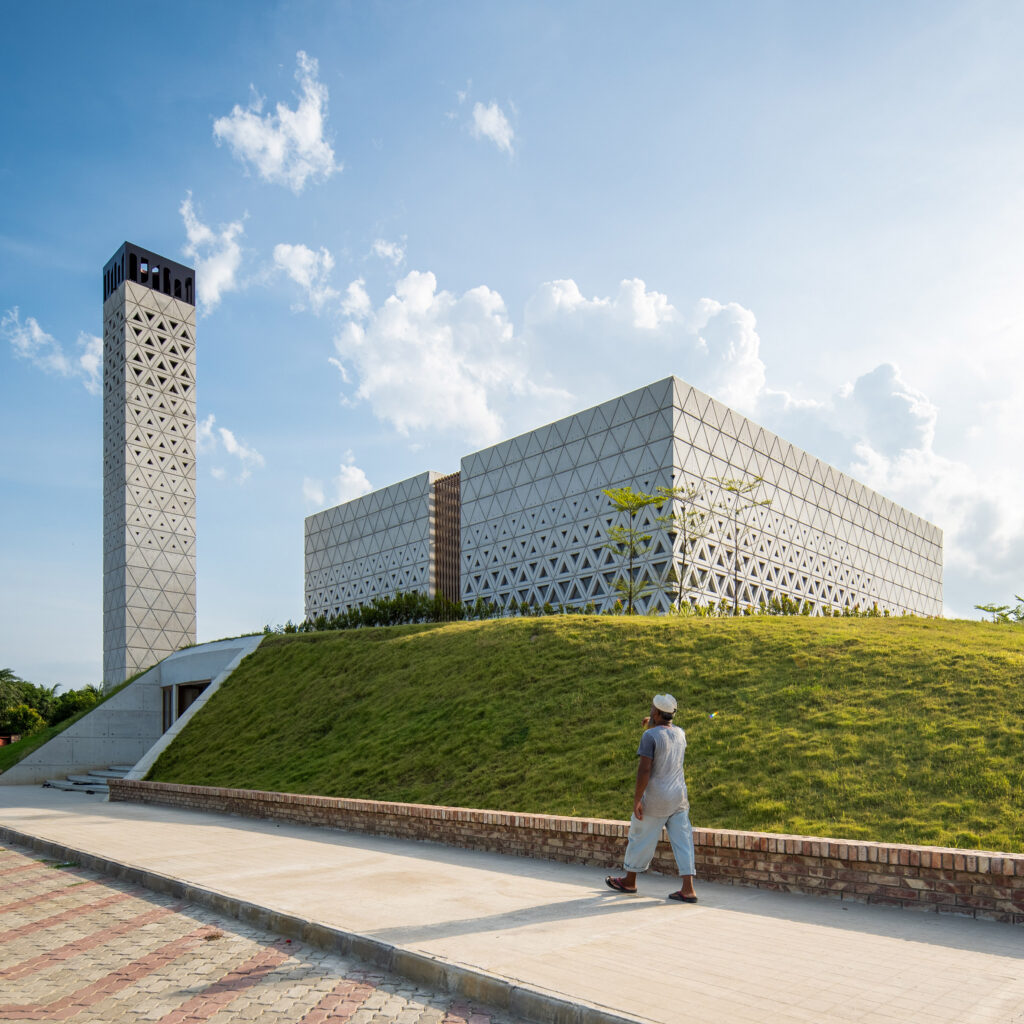 Seven projects by RIBA award-winning Nakshabid Architects