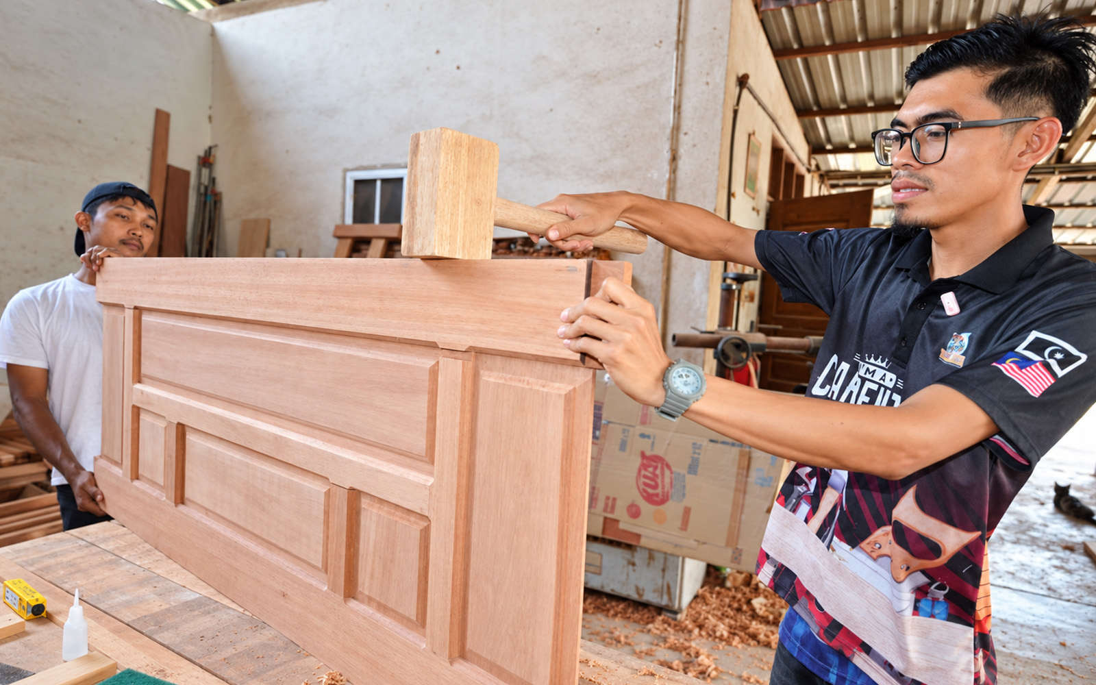 No nails, no screws: how Atifin builds solid-wood beds